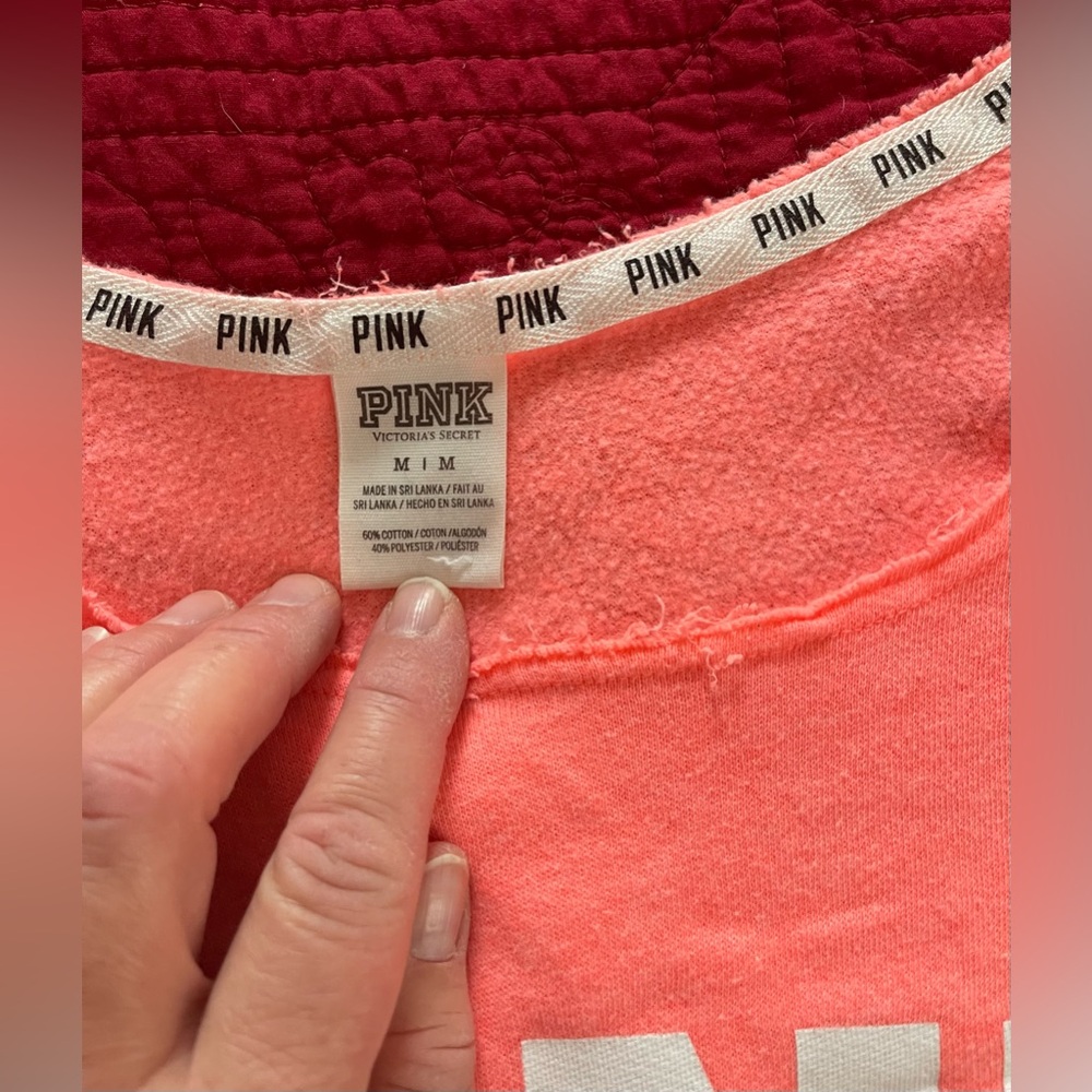 Victoria's Secret PINK Coral Sweatshirt like new Medium - Picture 3 of 13